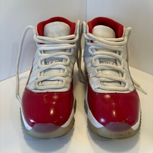 Nike Air Jordan 11 Cherry 2022 Size 5
